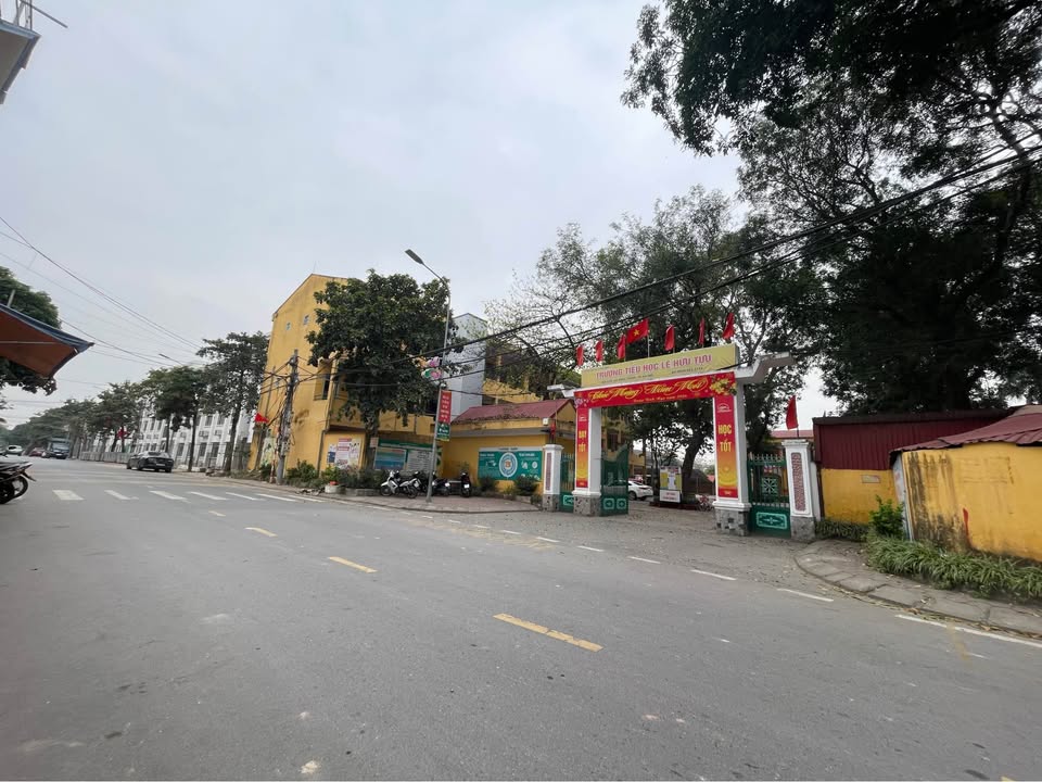 Bán Đất Tặng Nhà 2 Tầng Trung Tâm Xã Phúc Thịnh, Mê Linh - 56m² Sẵn Sàng Ở Ngay