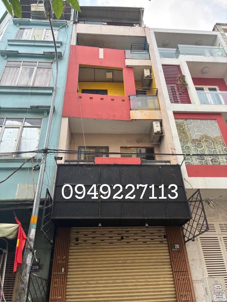 Cho thuê nhà mặt tiền đường Hoa Sữa, Phú Nhuận - 36 triệu/tháng