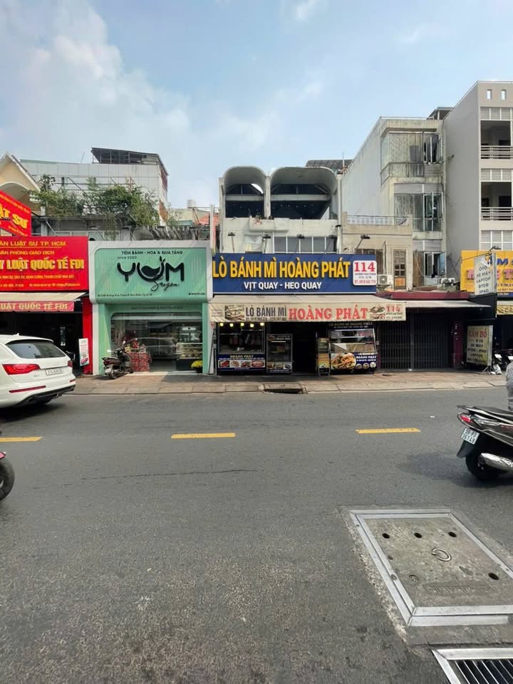 Nhà phố Hoàng Hoa Thám, Tân Bình 46 tỷ - Mặt tiền kinh doanh đỉnh!