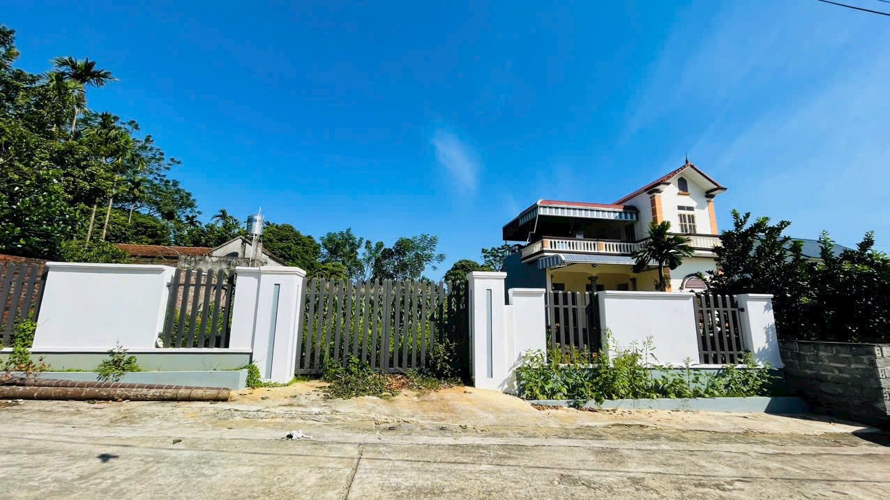 Đất nền Đông Yên Quốc Oai 162m² - Đường to ô tô, tiềm năng sinh lời!