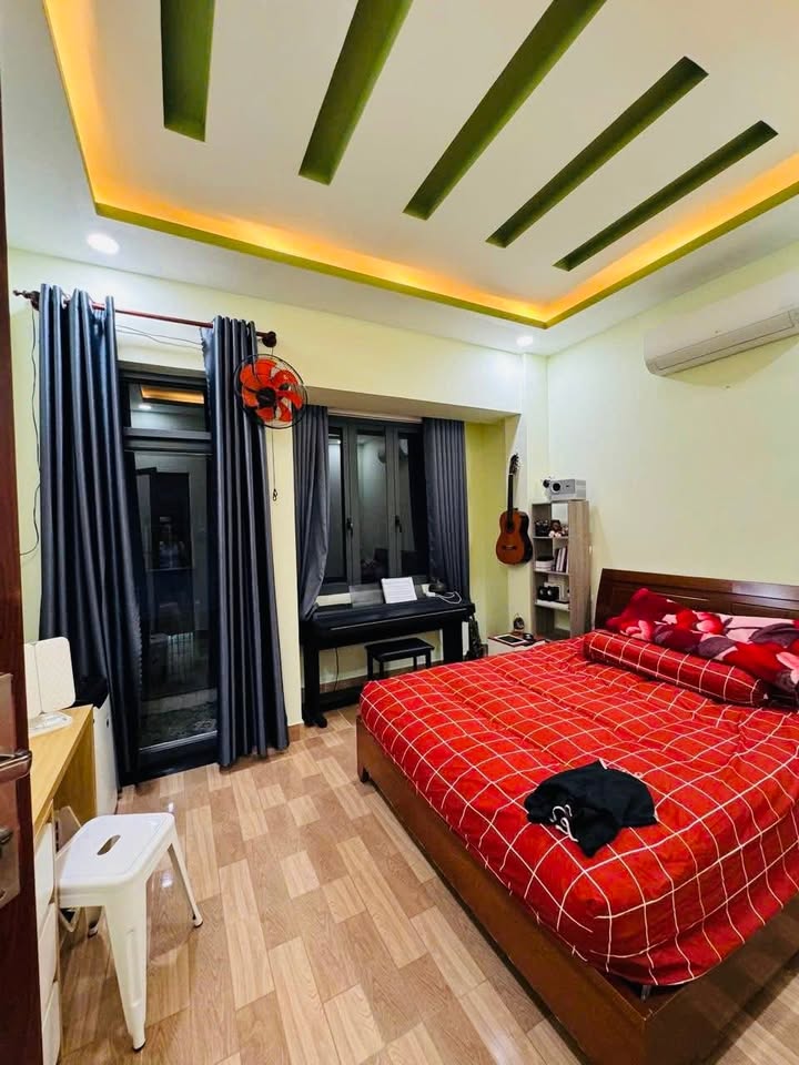 Nhà 4 Tầng Đường Xe Hơi 60m² - Gần Aeon Tên Lửa, Bình Tân - Giá 5 Tỷ