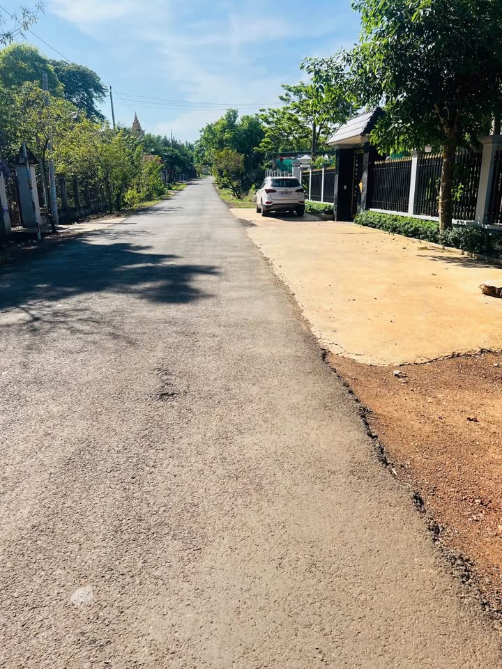 Nhà Phố Đồng Xoài 150m² - Mặt tiền kinh doanh sầm uất!