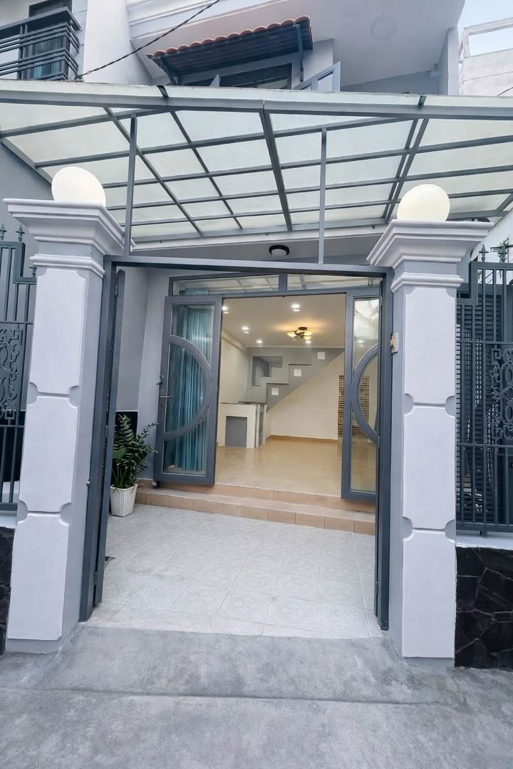 Nhà Lô Góc 2 Mặt Thoáng 48m² Sát Phan Văn Trị, Bình Thạnh - Giá 6.8 Tỷ