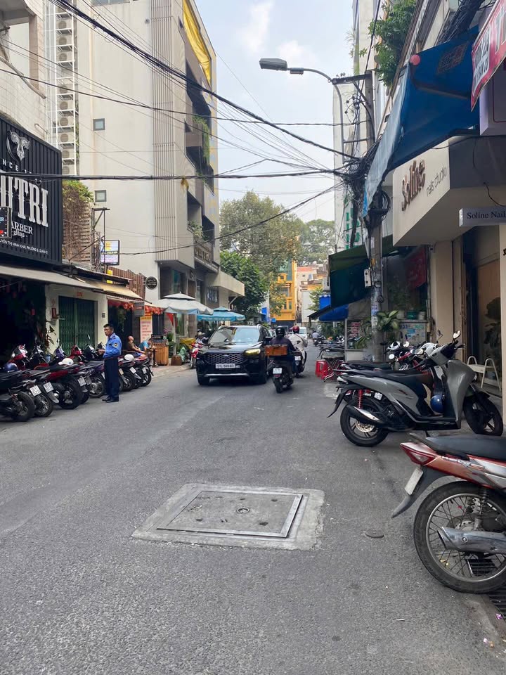 Nhà Mặt Tiền KD Phường 4 Tân Bình 79.2m² - Giá 15 Tỷ - Vị Trí Vàng