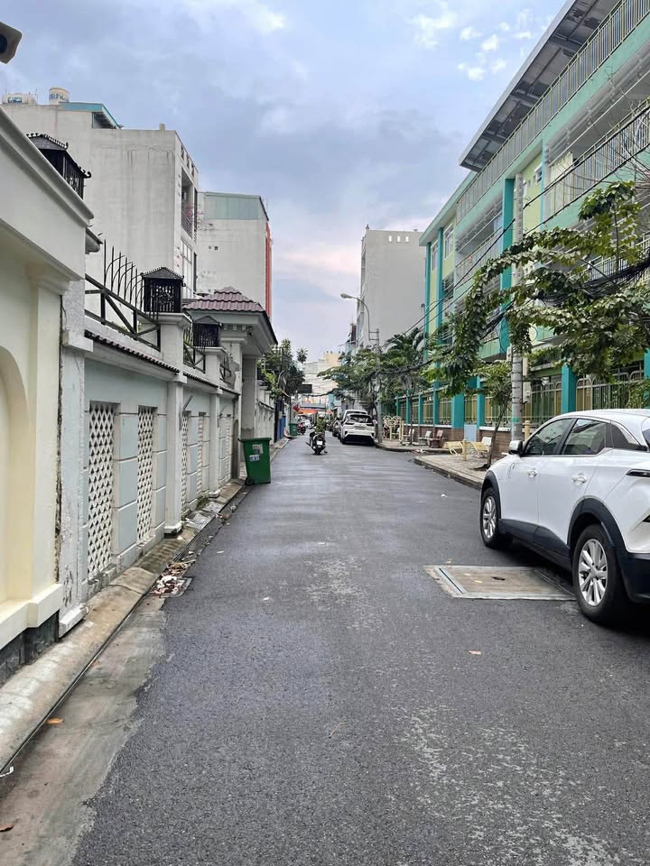 Nhà HXH Bùi Văn Ba Q7 - 4.3 Tỷ - 37m² - Sổ Hồng, Vừa Ở Vừa Cho Thuê Dòng Tiền 17 Triệu/Tháng