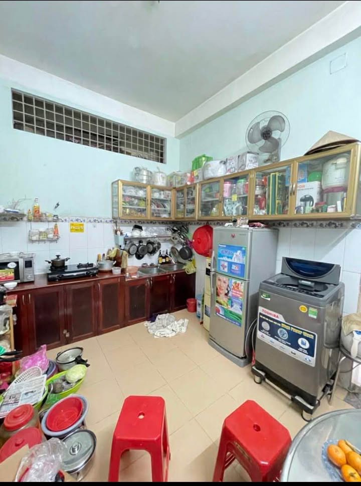 Dãy trọ Nguyễn Ảnh Thủ Q12 100m² - Đầu tư sinh lời 12 triệu/tháng