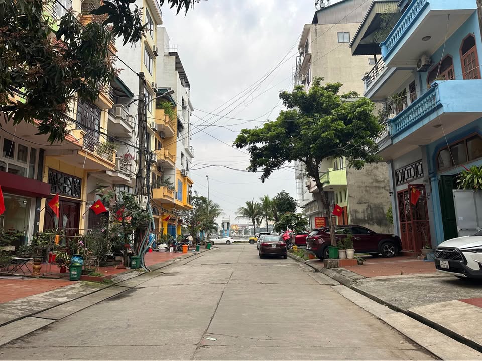 Nhà nghỉ kinh doanh 53m² Phường Bãi Cháy, Hạ Long - Gần Hồ Ao Cá, Sổ Đỏ Lâu Dài