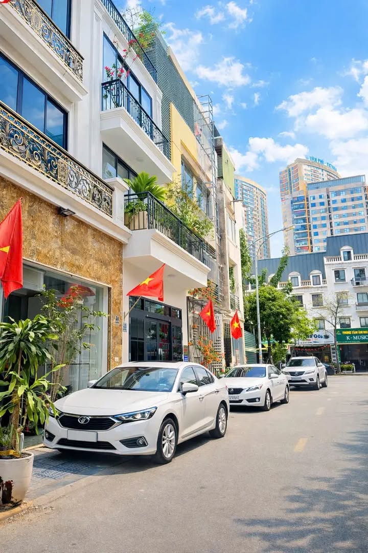 Nhà Phố Văn Phú Hà Đông 68m² 5 Tầng - Kinh Doanh Đỉnh Cao