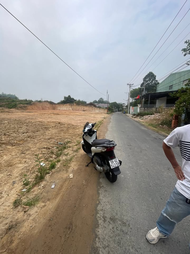 Bán Đất Nền Liền Kề Tân Định, Bến Cát - 150m² Giá 1 Tỷ Tốt Nhất