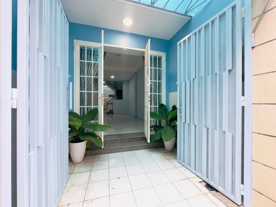 Nhà Nguyên Căn Hẻm Xe Tải Lê Văn Sỹ, 4PN, 17 Triệu/Tháng