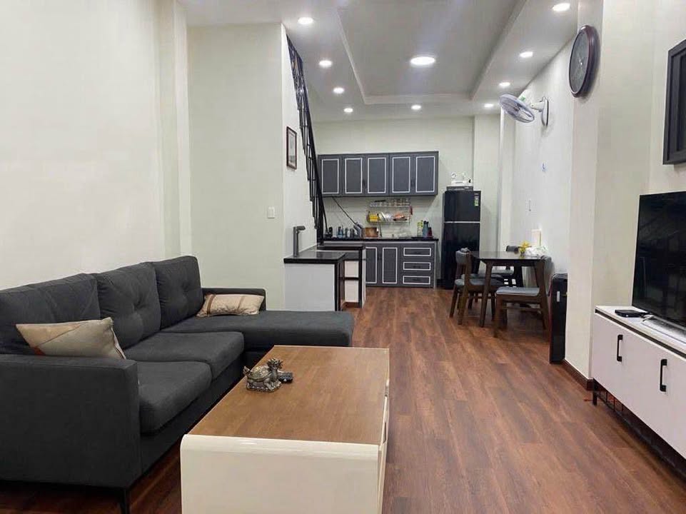 Nhà riêng Ngô Quyền, Q10 36m² giá 6.5 tỷ - Vị trí đẹp!