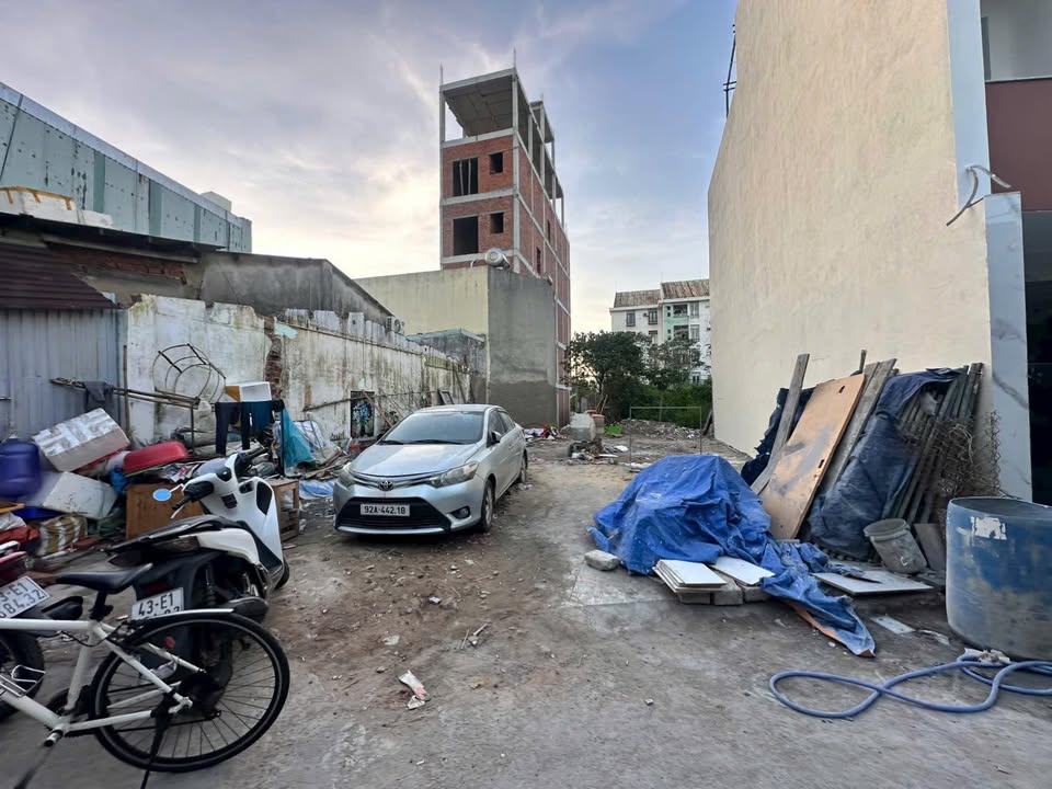 Đất Hồ Thấu 167m² 13 tỷ - Tiềm năng tăng giá