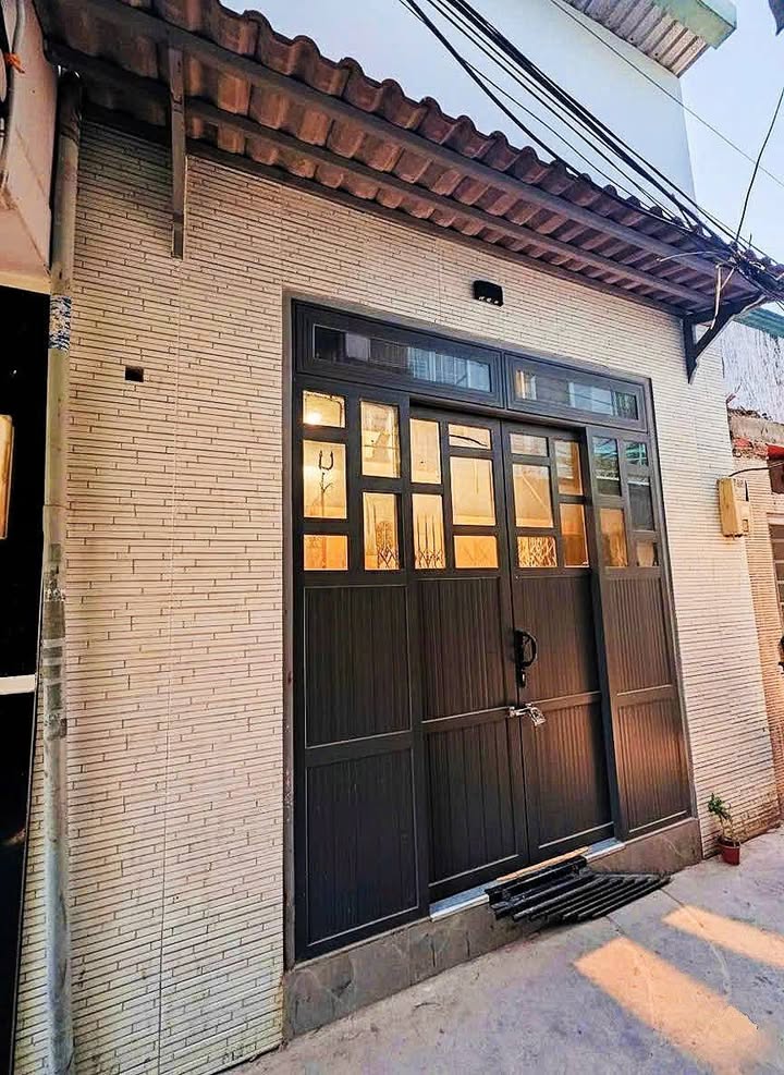 Nhà riêng Quận Bình Tân 24m² giá 2.3 tỷ - Giá tốt hiếm có!