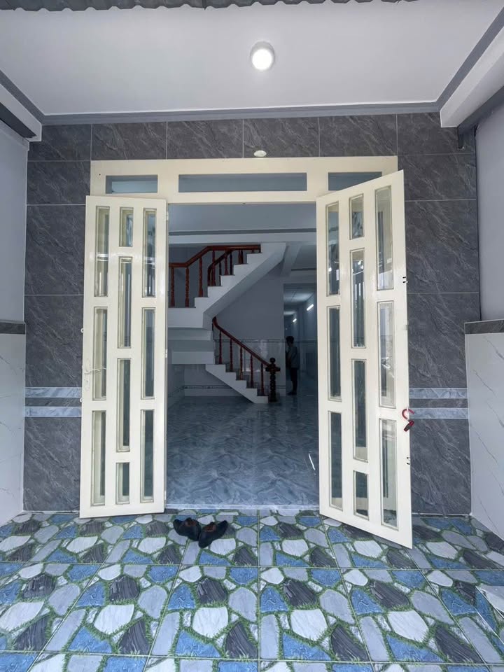 Nhà Trệt Lầu Hẻm 388z Nguyễn Văn Cừ, Cần Thơ 68m² - Ô tô vào tận nhà!