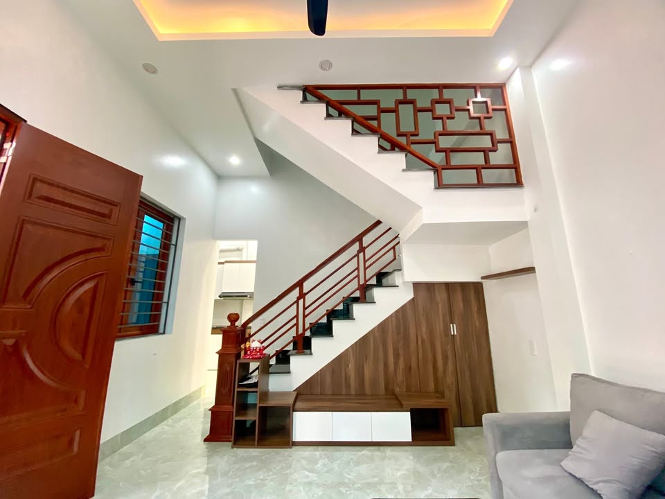 Bán Nhà 2 Tầng 50m² Siêu Trung Tâm TP Lạng Sơn - Giá 1.9 Tỷ