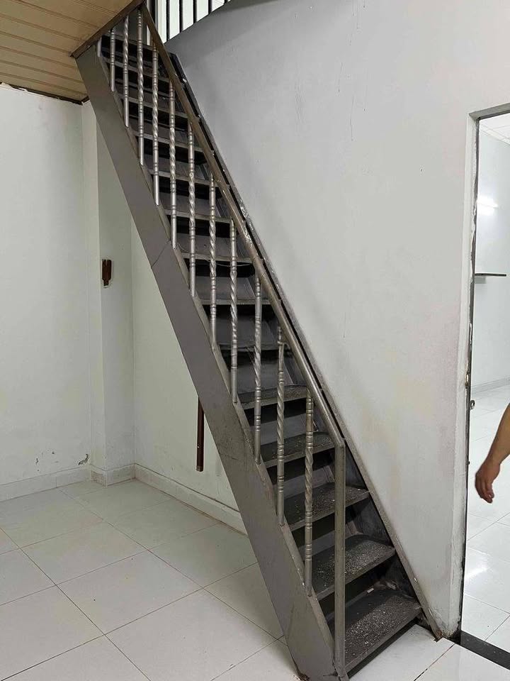 Cho Thuê Nhà 75m² Hẻm Xe Hơi 5m Đường Đô Đốc Long, Tân Phú - Giá 11 Triệu