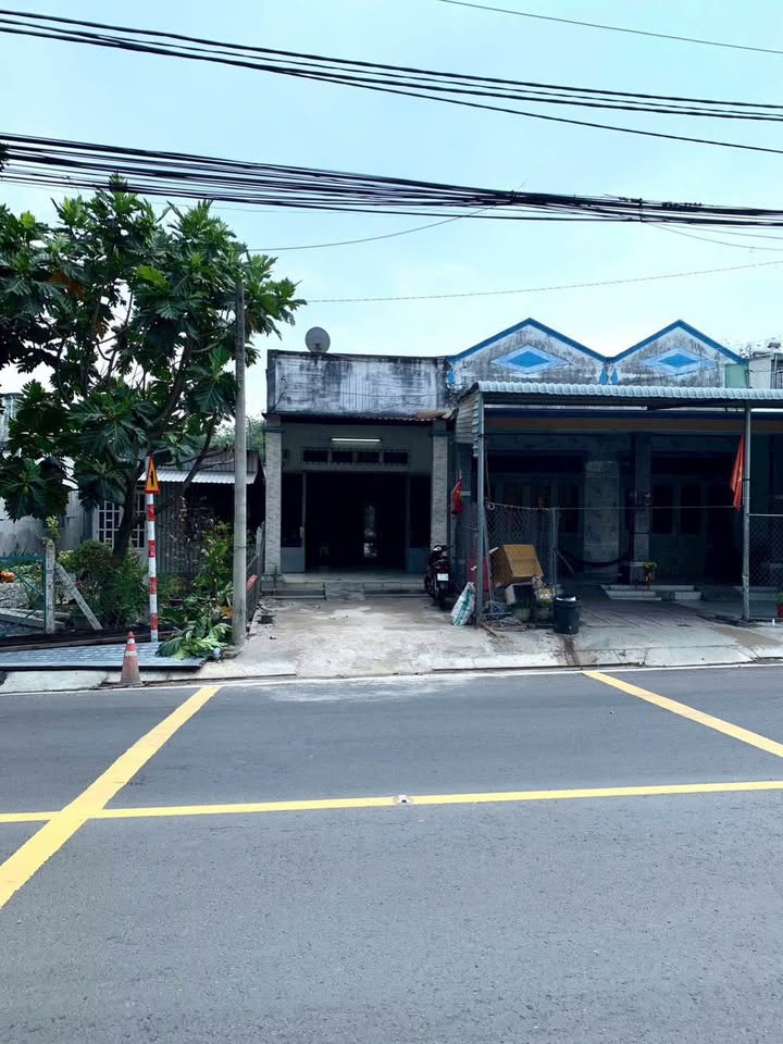 Nhà cấp 4 Mặt tiền TL15, Củ Chi 155m² - Kinh doanh đắc lợi