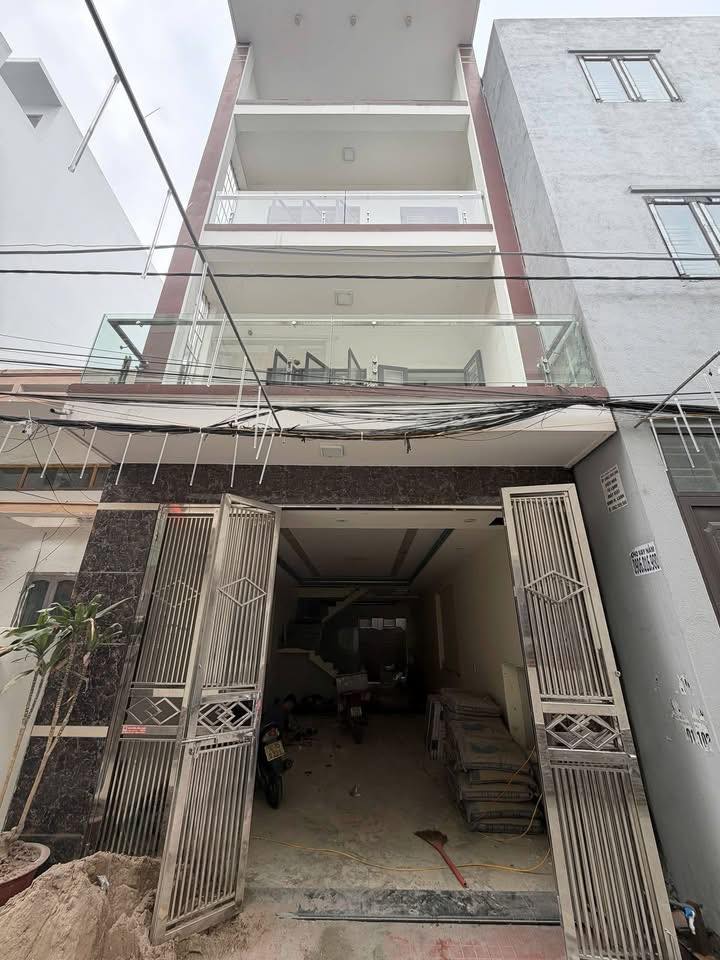 Nhà 79m² Khúc Thừa Dụ, Lê Chân, Hải Phòng - 3 Tầng, Gara Ô Tô, Giá 6.2 Tỷ