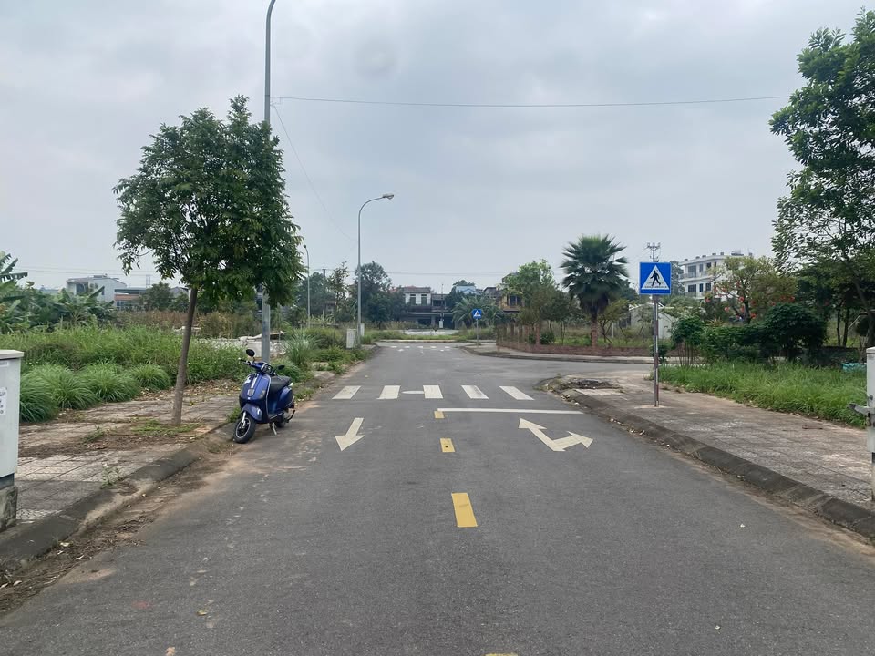 Bán đất Phường Bến Gót, Việt Trì 90m² - Sổ đỏ sẵn sàng giao dịch