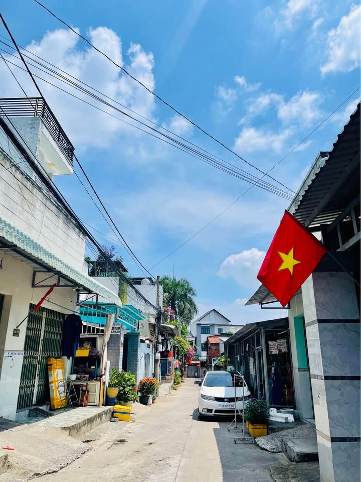 Cho thuê nhà trọ hẻm xe hơi, Quận 9, 230m², thu nhập 45 triệu/tháng