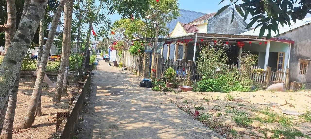 Đất nền Thăng Bình 140m² giá 1.65 tỷ - Sổ đỏ chính chủ, gần biển!