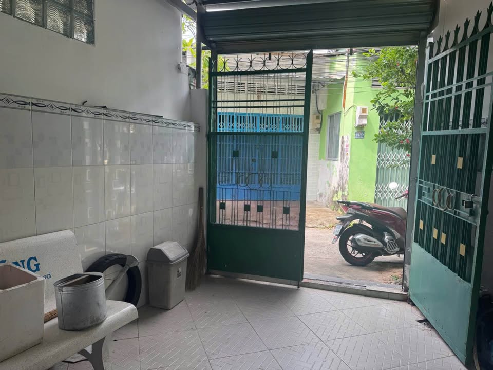 Nhà Riêng P7 TP Bến Tre 1.25 Tỷ - Sổ Hồng Sẵn, Ô Tô Vào Tận Nhà!