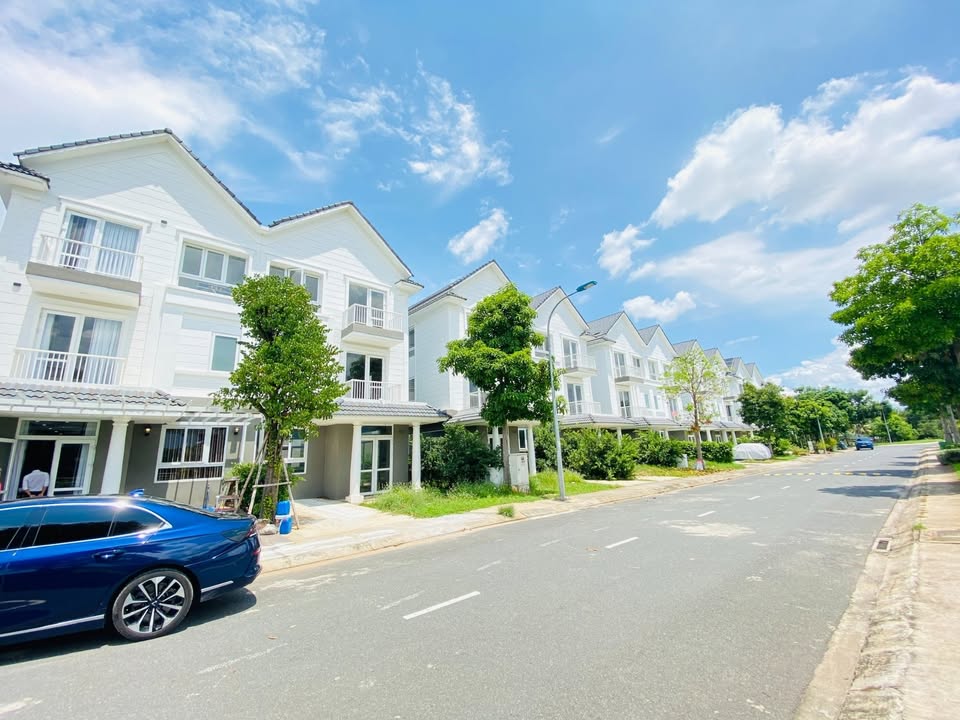 Biệt thự song lập Park Riverside 129m² hướng Tây Bắc - Giá 20 tỷ