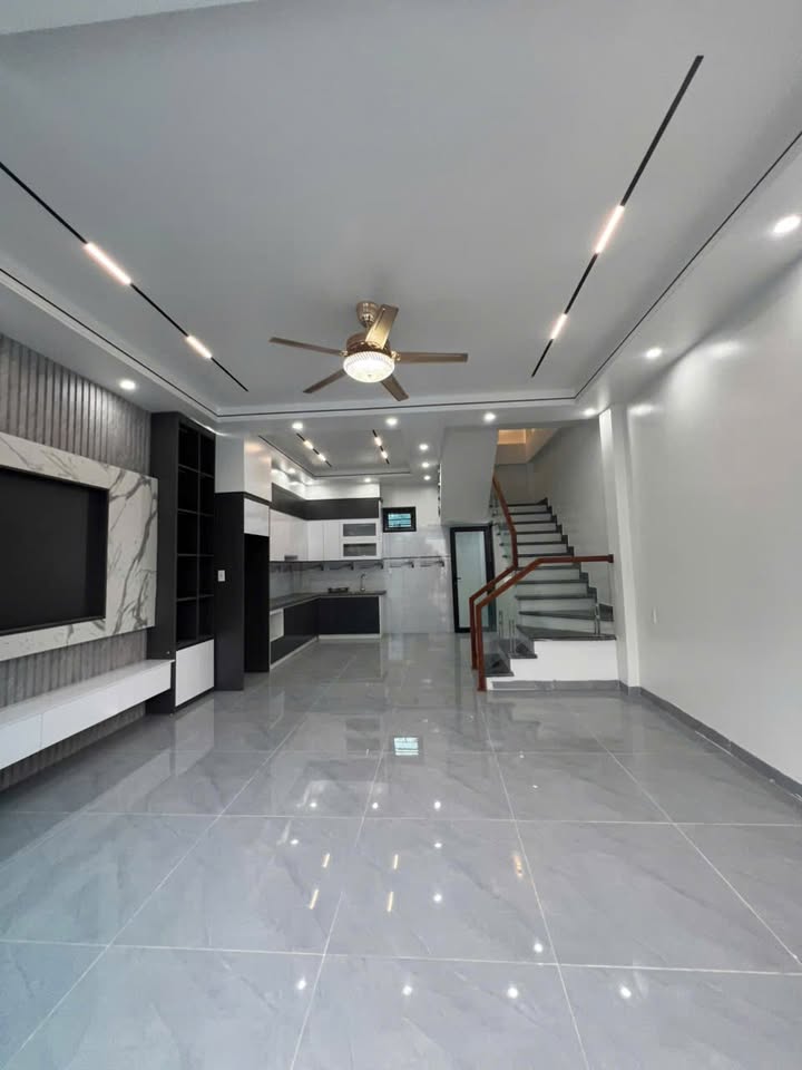 Nhà riêng Kiều Trung 60m² chỉ 2.35 tỷ - Sổ hồng sẵn, vào ở ngay!