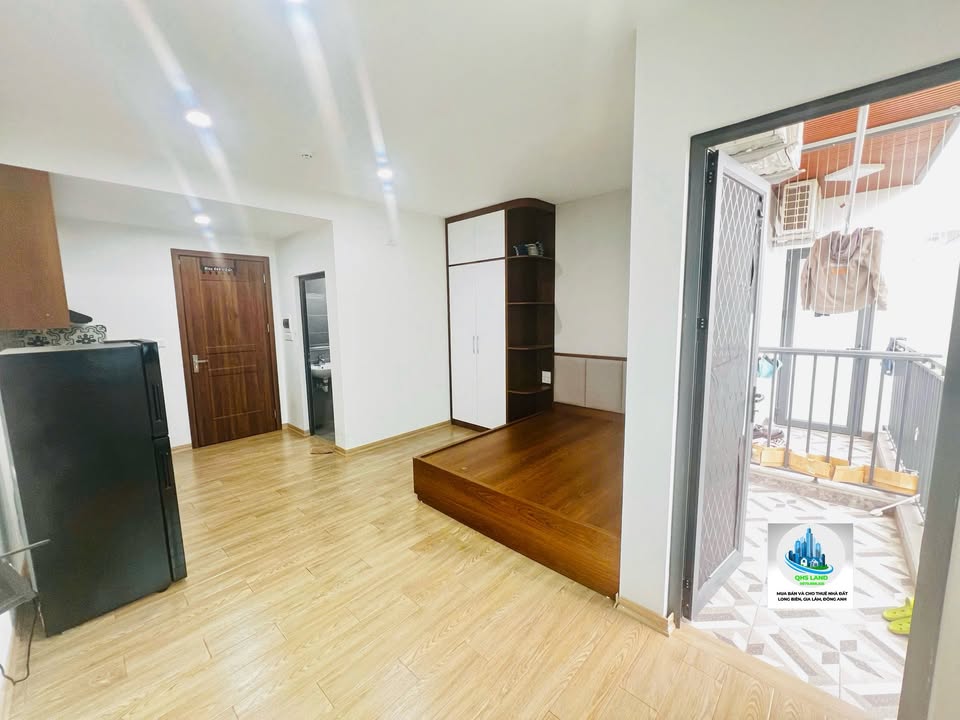 Căn hộ Studio Phố Trạm Long Biên 30m² - Sẵn sàng vào ở ngay!