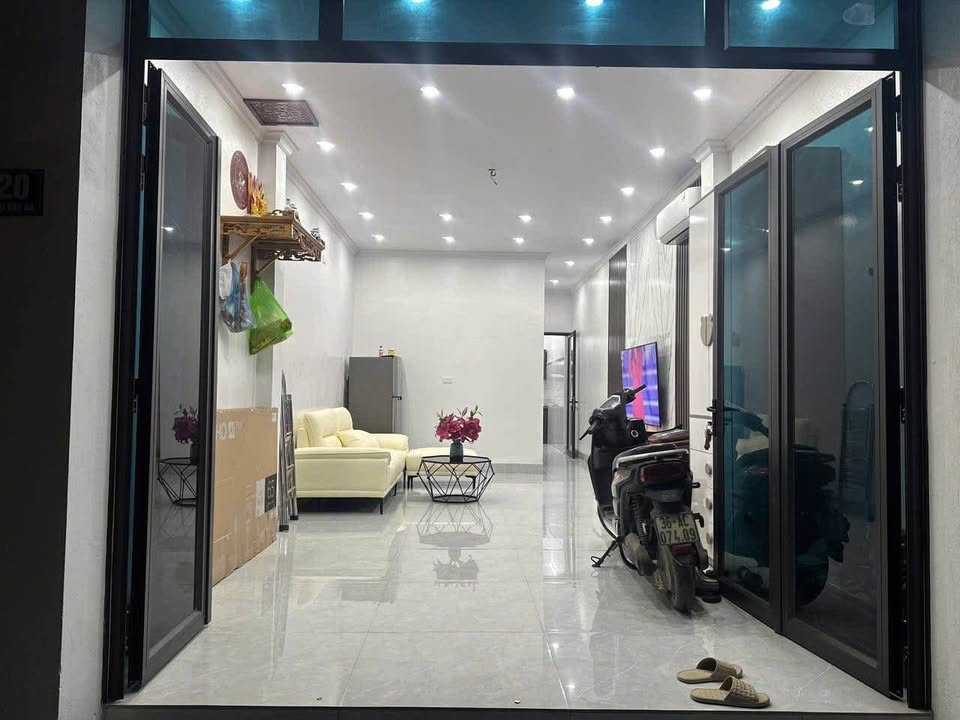 Nhà riêng Phường Phú Sơn 53m² - Ô tô vào tận nhà!