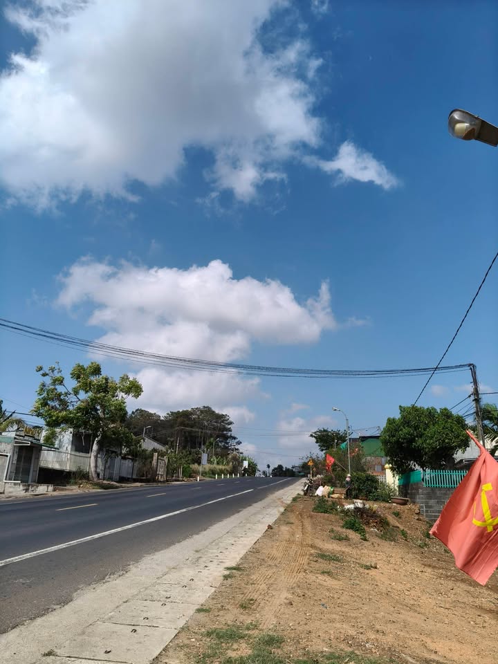 Đất nền Đắk Gằn 268.6m² - Mặt tiền Quốc lộ 14, giá 550 triệu!