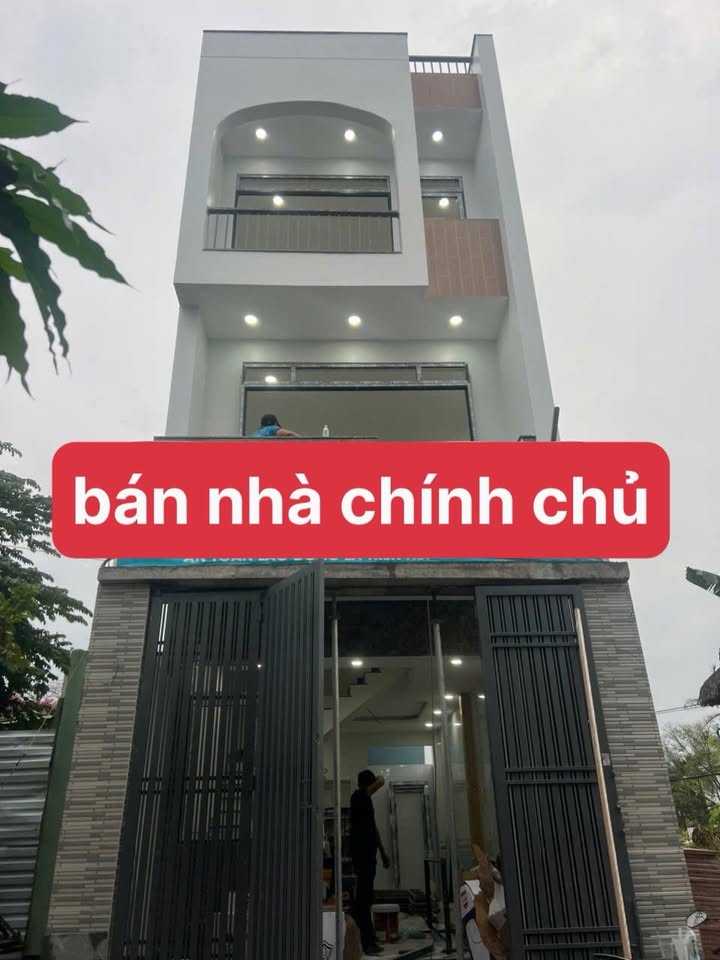 Nhà 1 Trệt 2 Lầu Tum Phường Long Trường, Thủ Đức - 160m² Giá 5.8 Tỷ