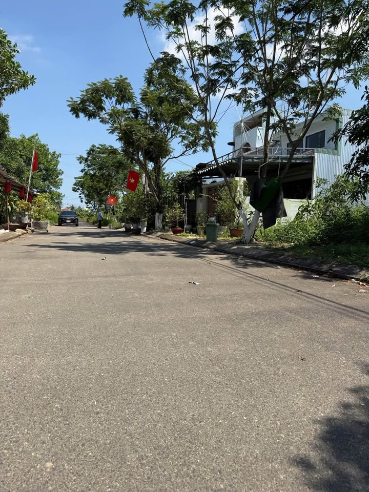 Đất TĐC Bền Vững Liên Chiểu 100m² - Giá 2.59 Tỷ - Sổ Đỏ Sẵn Sàng