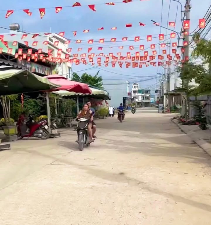 Đất Nền Quy Nhơn 40m² Mặt Tiền 16m Gần Chợ Dinh - Sổ Sẵn Sàng