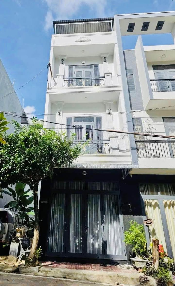 Nhà 3 mê mặt tiền Ghềnh Ráng - Quy Nhơn 40m² - Sổ hồng chính chủ