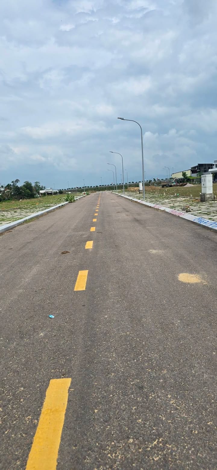 Đất nền sổ hồng 120m² MT QL19, Tuy Phước - Giá 1.5 tỷ, Sẵn Sàng Đầu Tư