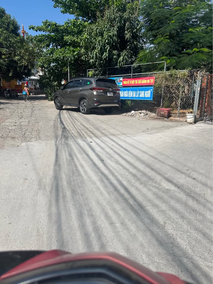 Nhà 2 Lầu Nguyễn Văn Cừ, Phan Thiết 62m² - Xe Hơi Vào Nhà