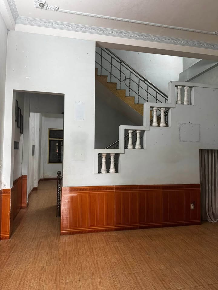 Nhà Phố Lê Thạch Đà Nẵng 112m² 6 tỷ - Mặt tiền kinh doanh đắc địa!