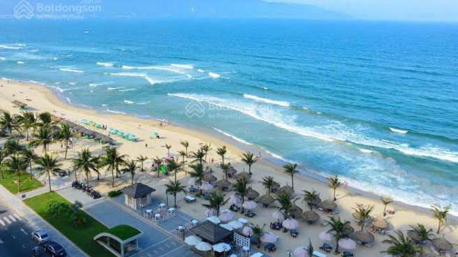 Nhà mặt tiền Đà Nẵng 94m² giá 9 tỷ - Vị trí đẹp gần biển!