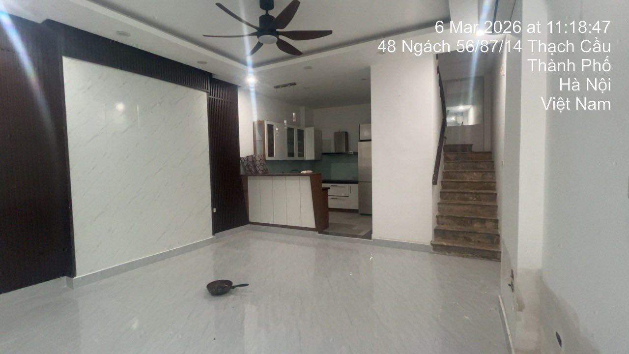 Nhà 3 Tầng Mới Đẹp 40m² - Ngõ Thông Thạch Cầu, Long Biên - Sẵn Sàng Về Ở