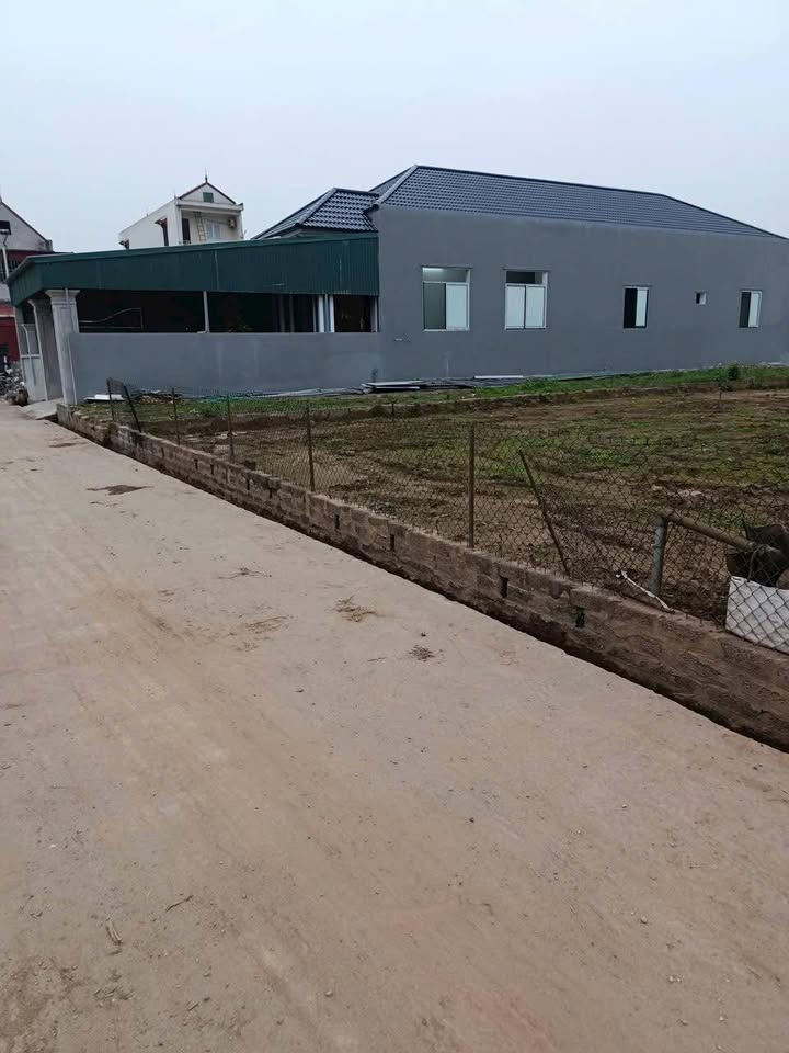 Bán Gấp Đất Thổ Cư Lương Tài, Bắc Ninh 92.3m² - Giá Đầu Tư 1 Tỷ