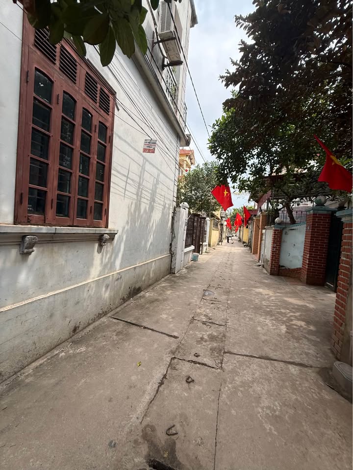 Bán Đất Đặng Xá 80m² - Sổ Đỏ Vuông Vắn, Gần Chợ, Đường Thông 6.4 Tỷ