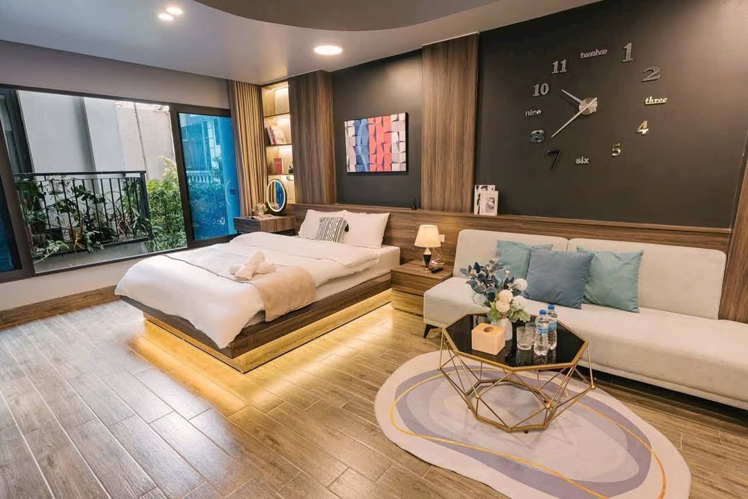 Bán Tòa Căn Hộ 7 Tầng Mặt Tiền Xuân Diệu, Tây Hồ - Dòng Tiền 45 Triệu/Tháng