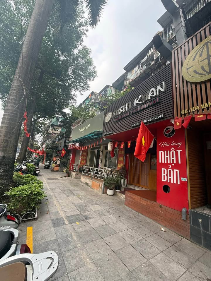 Mặt phố Vạn Phúc - Ba Đình: Căn hộ tập thể 80m² kinh doanh sầm uất, dòng tiền tốt