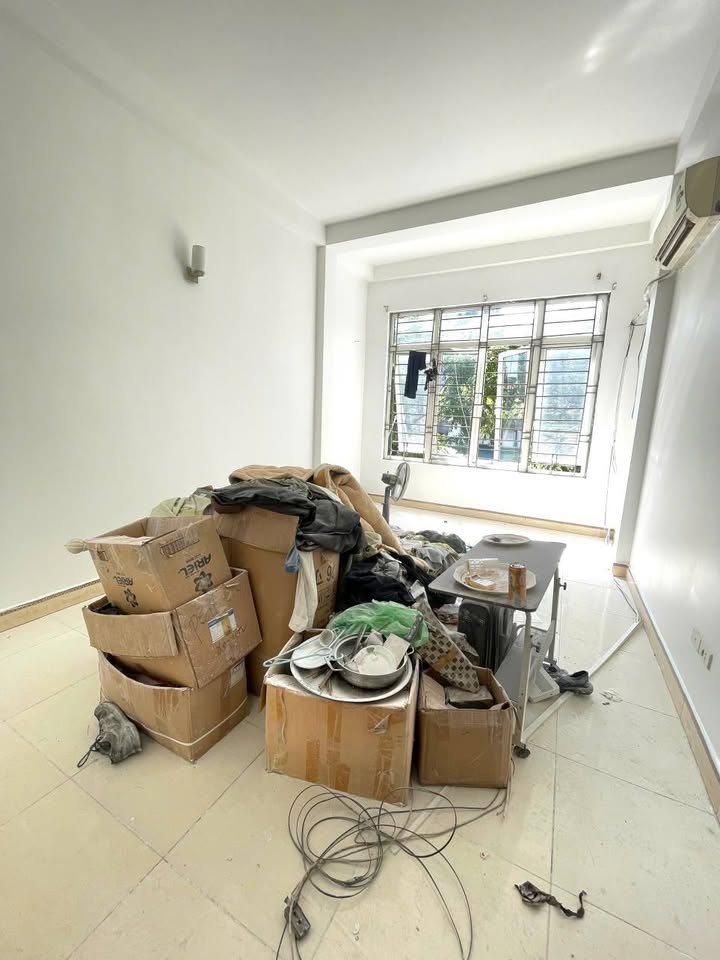 Nhà Mặt Ngõ Ô Tô Cổ Nhuế 5 Tầng - Kinh Doanh Sầm Uất - 50m²