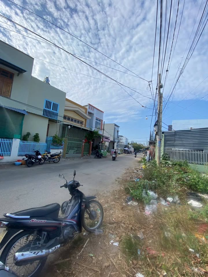 Đất thổ cư 182m² TT. Phước Dân - Giá 3 tỷ - Kinh doanh/Ở