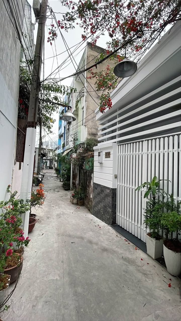 Nhà Phố Huỳnh Tấn Phát Q7, 4.3x19.5m - Giá 9.49 Tỷ TL