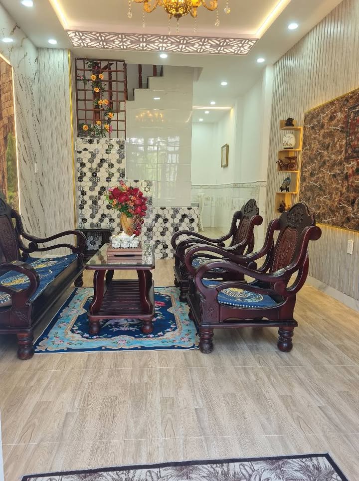 Nhà 3 Lầu Sổ Hồng Riêng Tân Kim Cần Giuộc - 1.95 Tỷ Thương Lượng