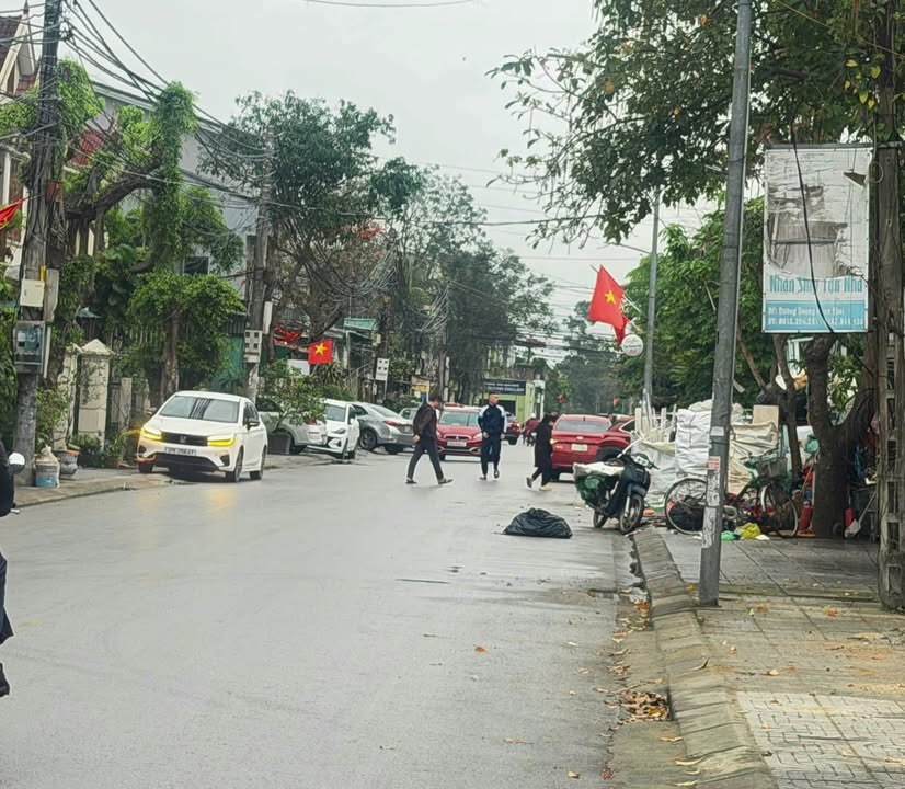 Nhà Mặt Tiền KD Hoàng Phan Thái, TP Vinh - 178m², Hướng ĐN, 12.8 Tỷ