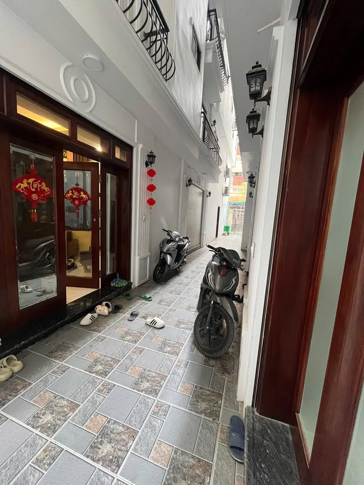 Nhà riêng Xuân Đỉnh 150m² giá 15 triệu - Sẵn sàng ở ngay!